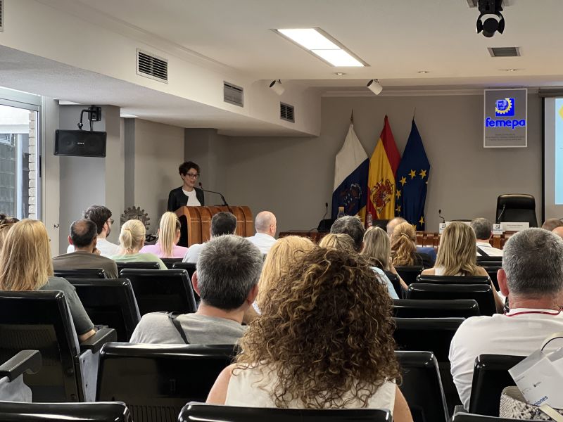 Exito en la jornada Nueva normativa de consumo: Hojas de reclamaciones digitales